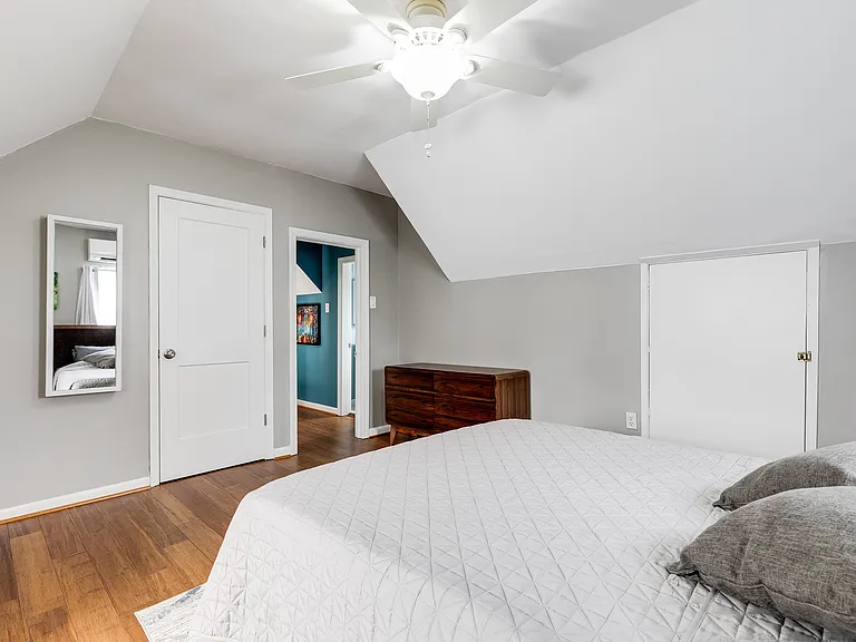 2424 Wedgewood Ave — Photo 20
