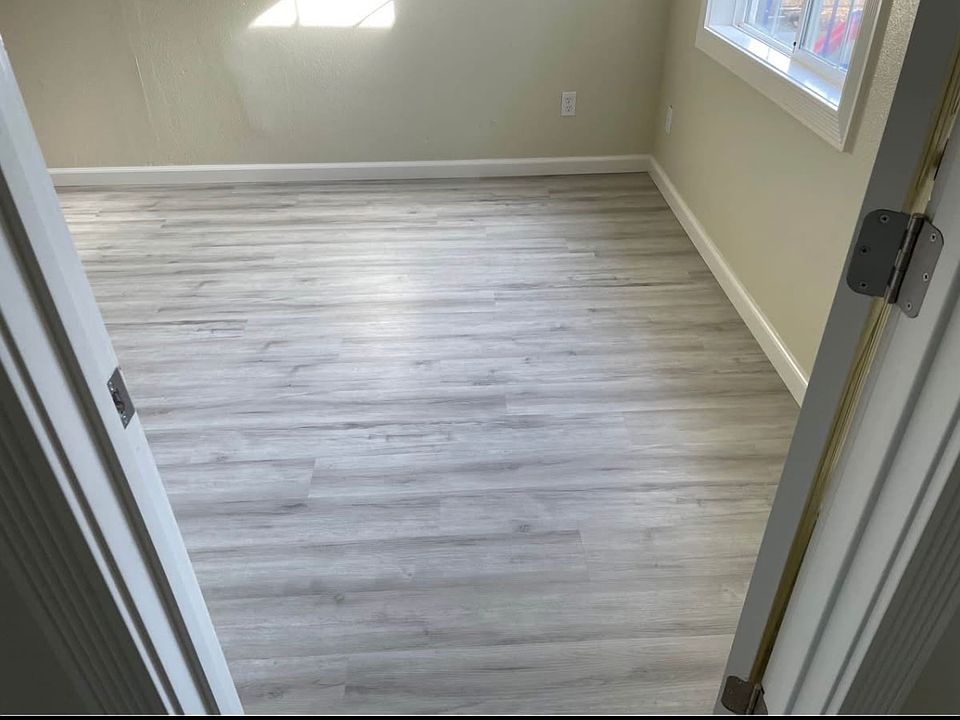 1st image of 1124 Gaillardia Way