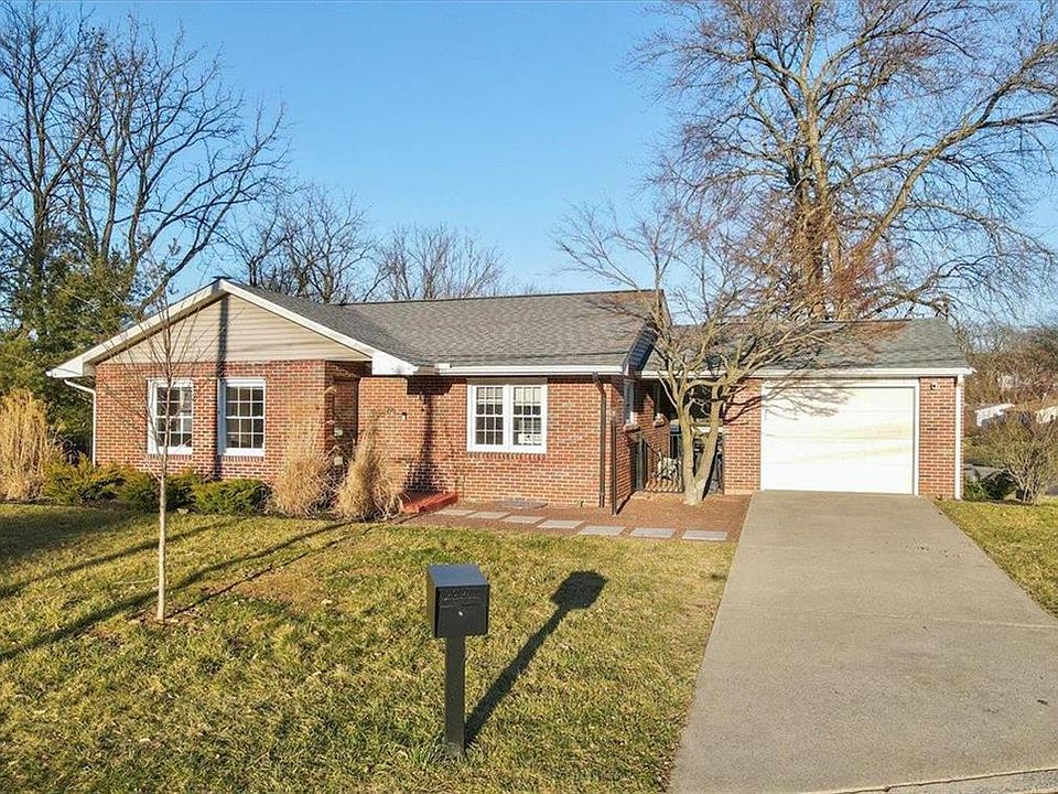 1215 Macungie Ave, Emmaus, PA 18049 Zillow