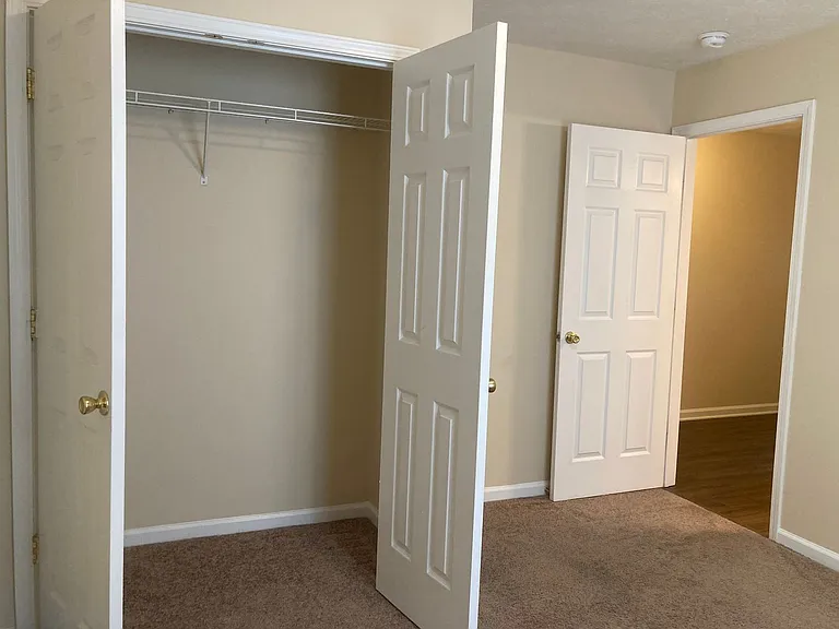 109 Kestrel Ct — Photo 11