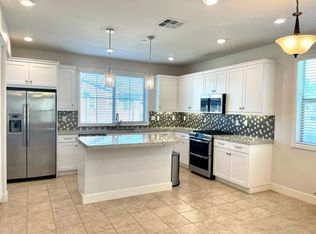 4310 Poppy Ln, Yorba Linda, CA 92886