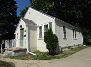 2626 S Cecelia St, Sioux City, IA 51106