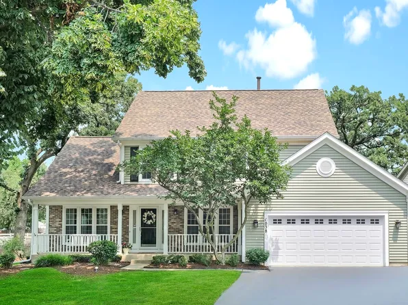 1038 Willoby Ln, Elgin, IL 60120