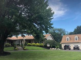 9 Chestnut Dr, Richboro, PA 18954