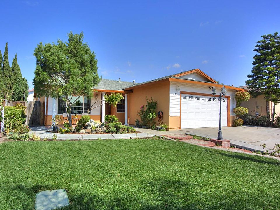 1st image of 473 Singley Dr