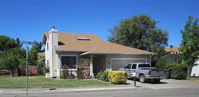 1st image of 580 Empire Dr