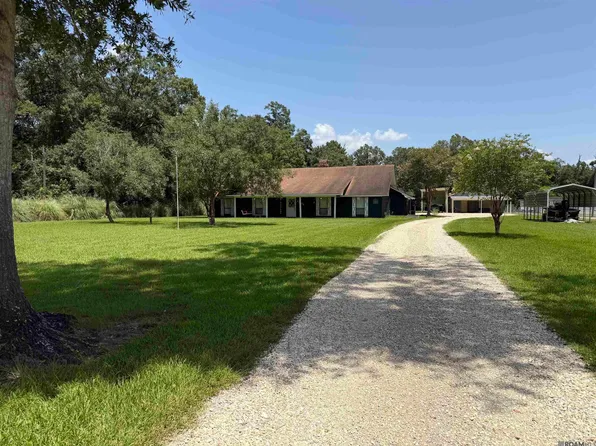 23524 Walker South Rd, Denham Springs, LA 70726