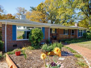 145 21st Ave NW, Hickory, NC 28601