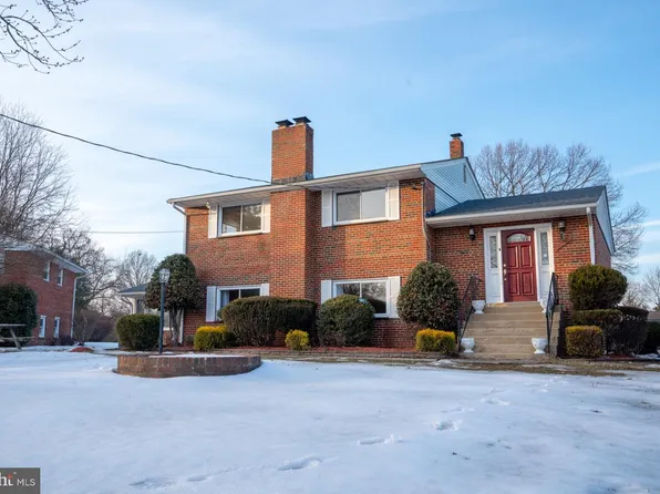 5704 Norman Ct, District Heights, MD 20747