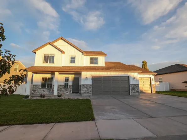 565 Curlew Dr, Ammon, ID 83401