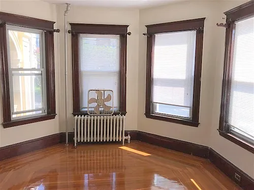 103 Summer St Photo 1