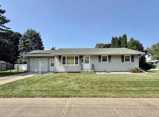 2417 Black Bridge Rd, Janesville, WI 53545