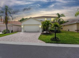 8883 Falcon Pointe Loop, Fort Myers, FL 33912