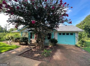 788 Smokey Rd, Newnan, GA 30263