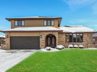 12605 Melvina Ave, Palos Heights, IL 60463