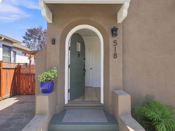 518 36th St, Richmond, CA 94805