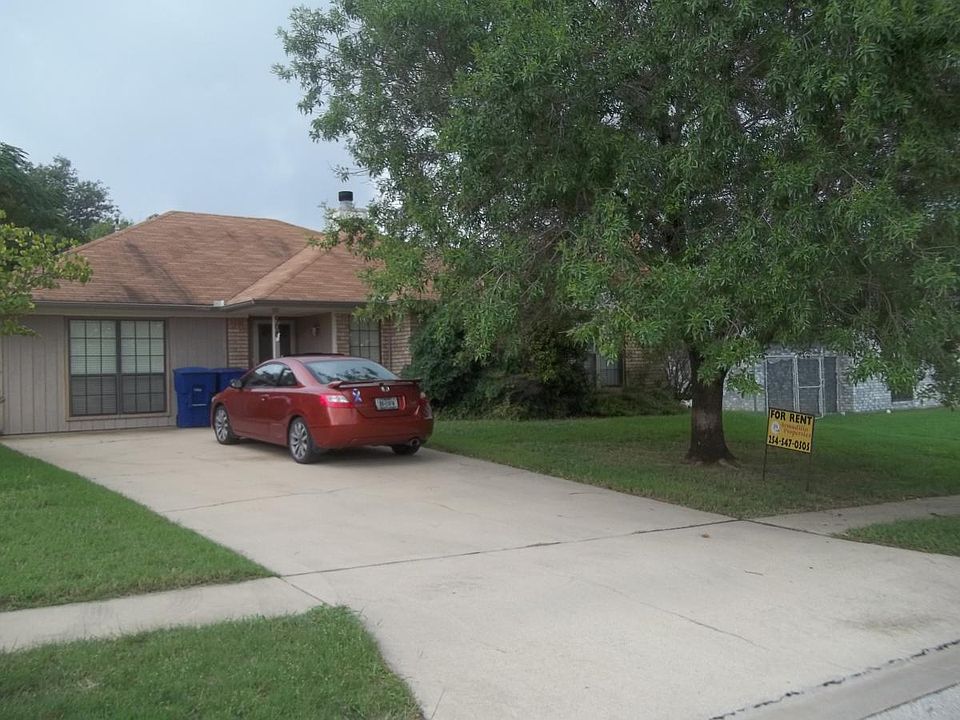 1st image of 908 Whirlaway Dr