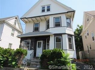 118 Huntington Rd, Bridgeport, CT 06608