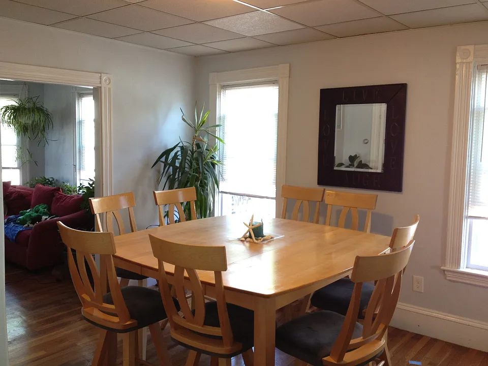Unit2 Dining