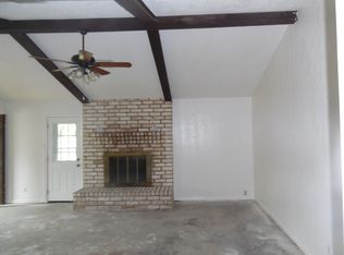 421 S Hewitt Dr, Hewitt, TX 76643