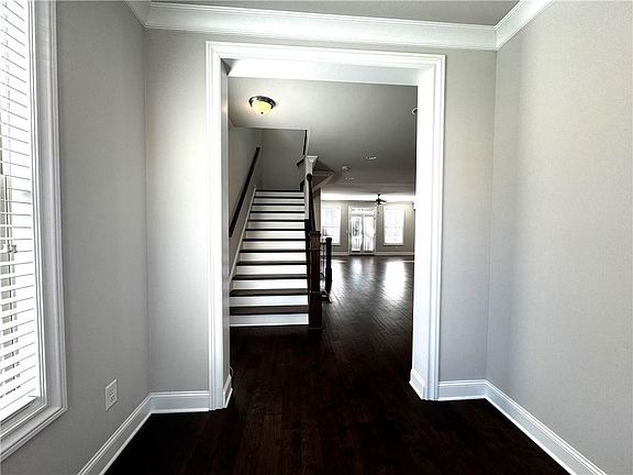 5th image of 4400 Bellview Walk