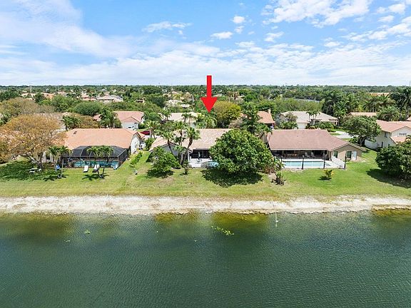 2nd image of 11241 Island Lakes Lane