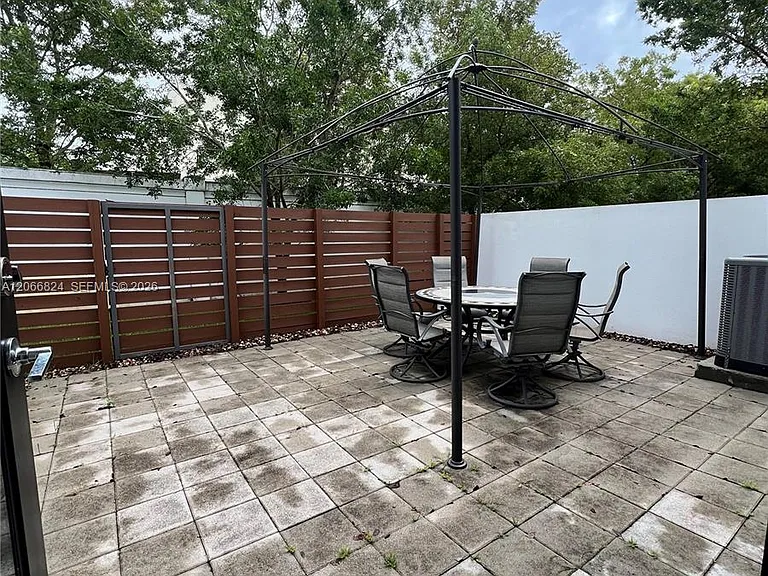 11745 SW 106th Ter #11745 — Photo 33