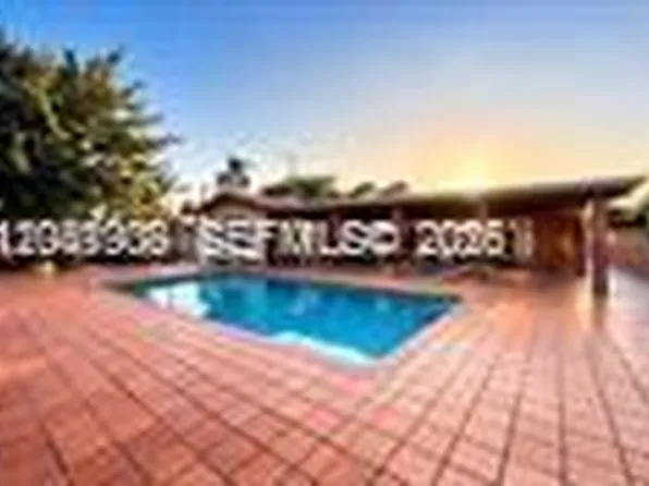 2351 SW 92nd Pl, Miami, FL 33165