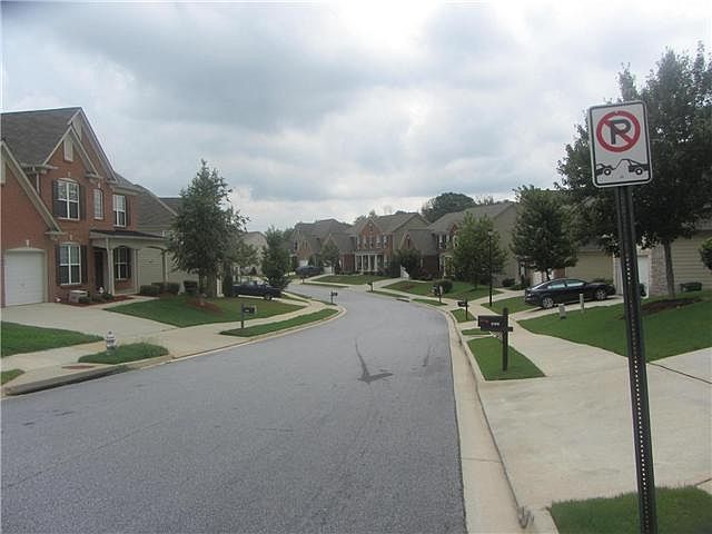 2nd image of 3108 Dawson Ln SW