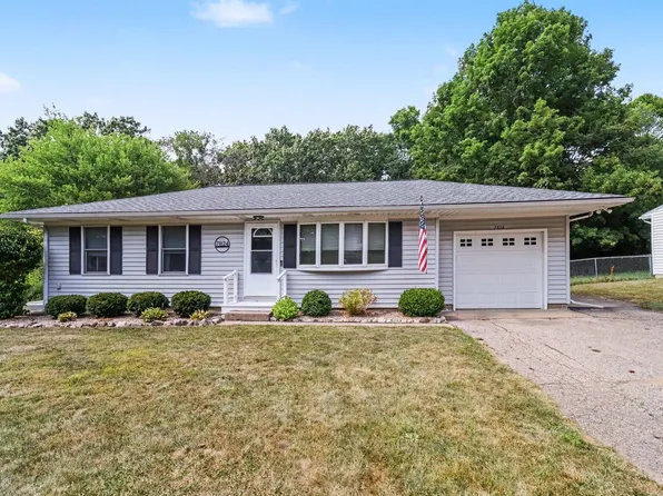7824 W Q Ave, Kalamazoo, MI 49009