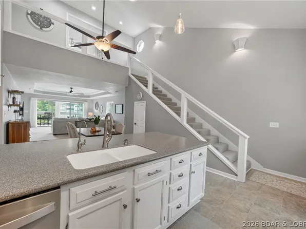 303 Charleston Dr #3B, Lake Ozark, MO 65049