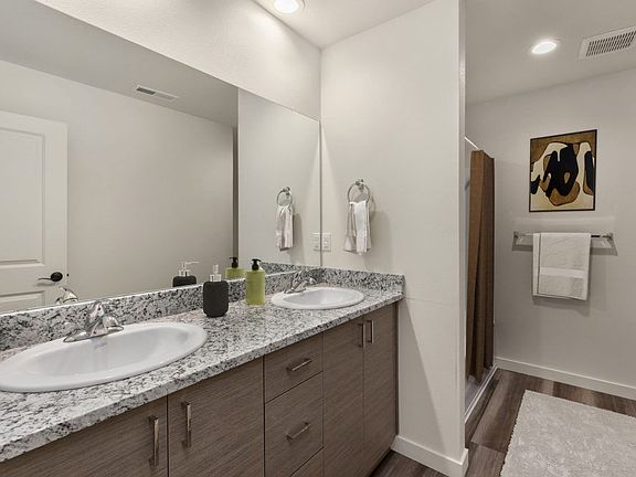 5th image of 441 S 69th Pl #301-L26
