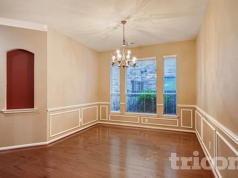 4203 Wildbriar Ln — Photo 18