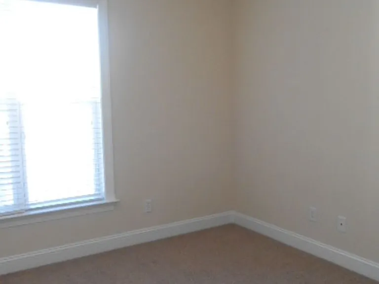 Briton Trace Apartments — Photo 61