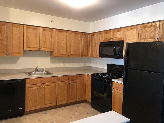 4th image of 1334 Fernwood Ct #1334