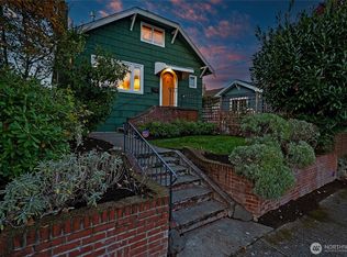 608 NW 84th St, Seattle, WA 98117