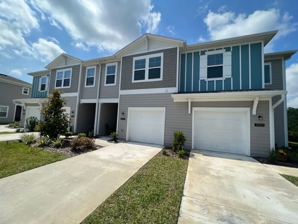 Building Photo - 2650 Sandy Dune Dr