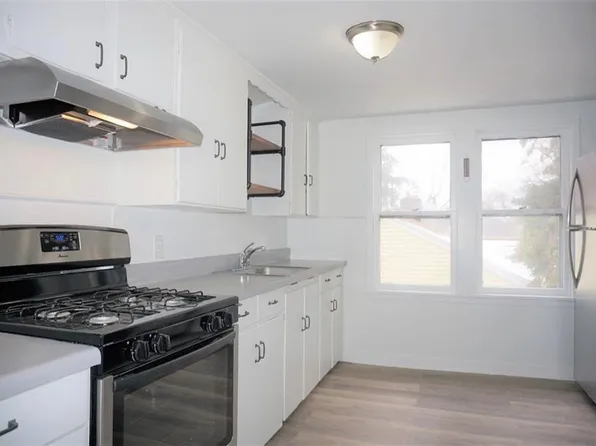 264 Cobb Ter, Rochester, NY 14620