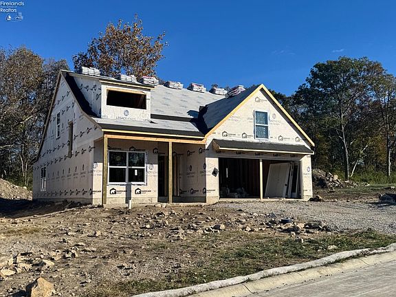 4th image of 276 N Lighthouse Oval Lot 117