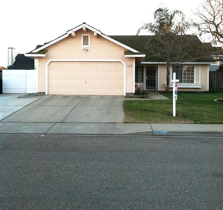 1st image of 13150 Heather Dr