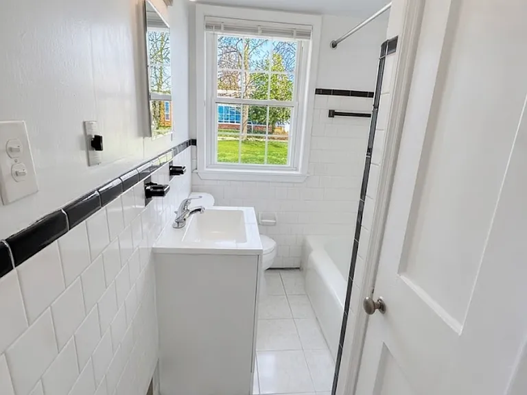 8309 Pleasant Plains Rd — Photo 6