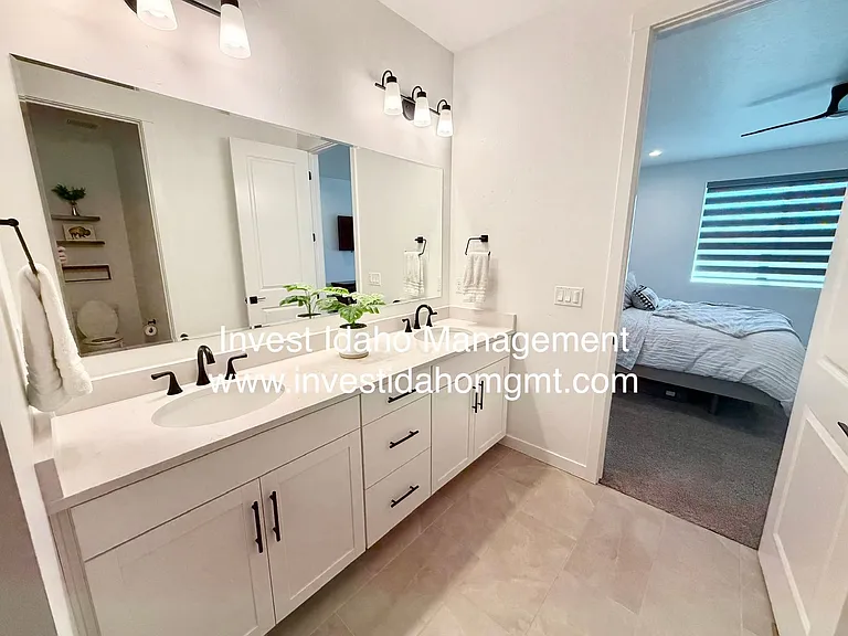 11131 W Campanula Ct — Photo 18