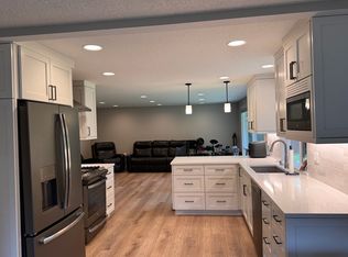 6015 SW Glenbrook Rd, Beaverton, OR 97007