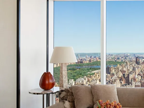 151 East 58th Street image 5 of 26