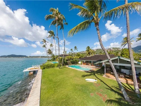 202 Wailupe Cir, Honolulu, HI 96821