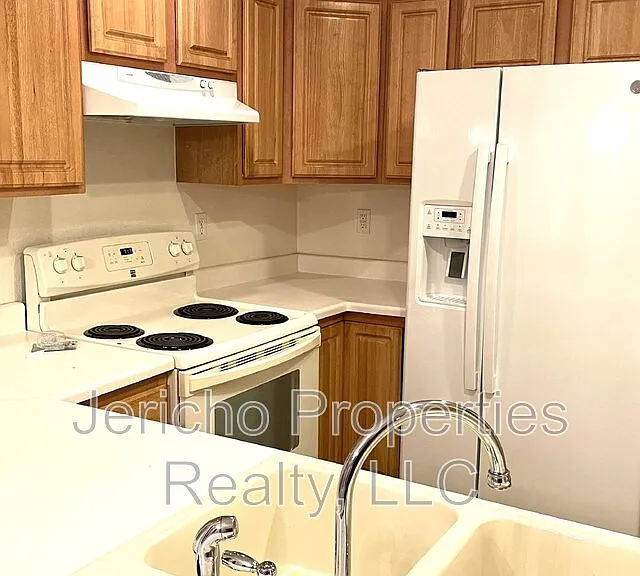 5217 Dudley St — Photo 7