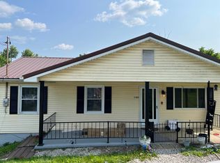 1389 Ferndale Hts, Kenova, WV 25530