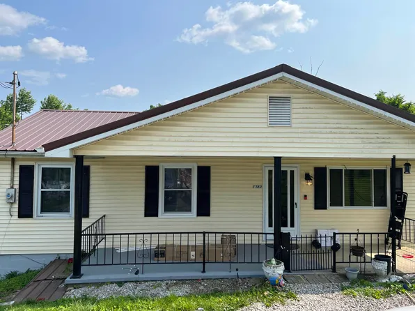 1389 Ferndale Hts, Kenova, WV 25530