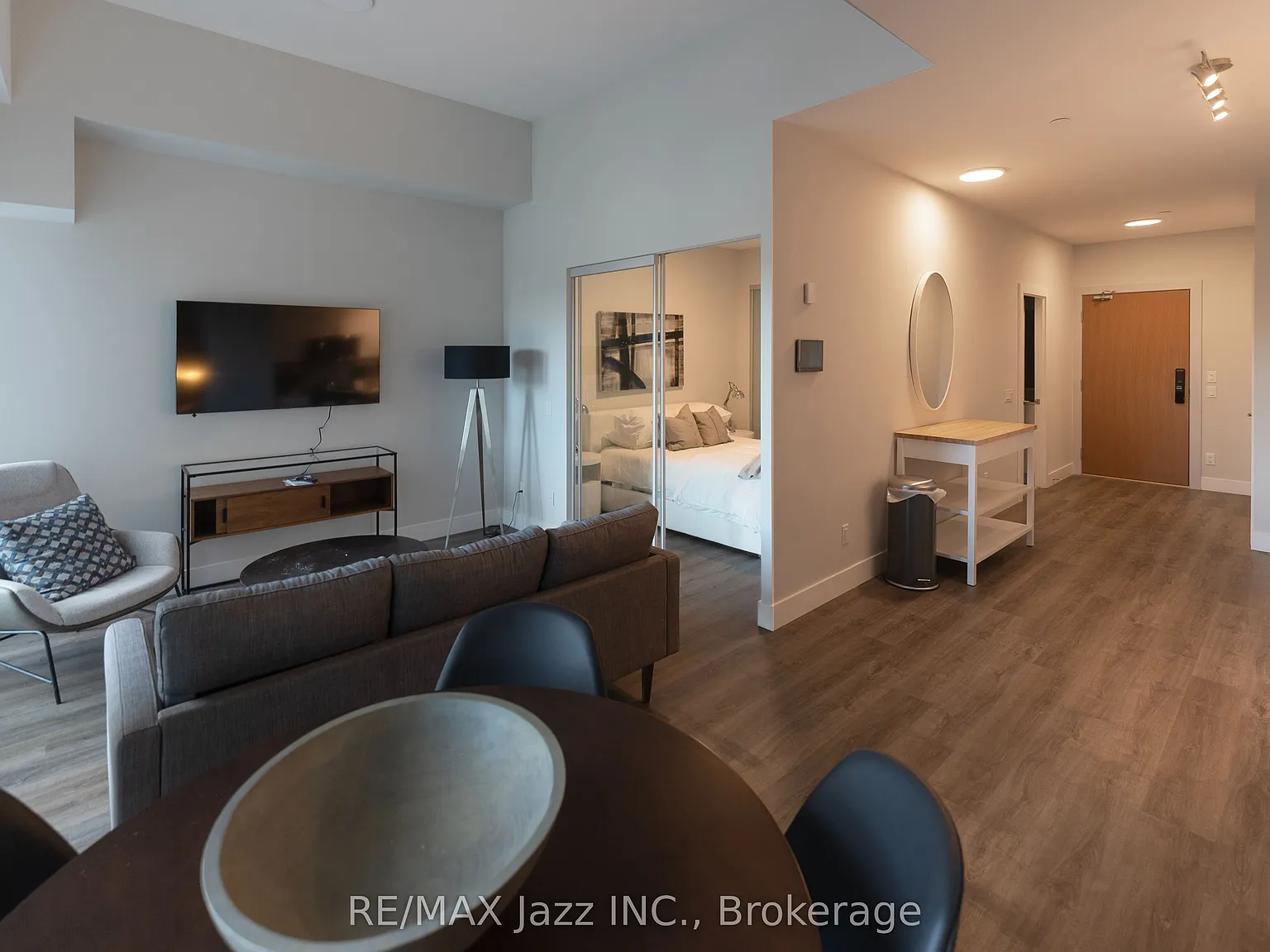 1 bed, $2,250 — Photo 2