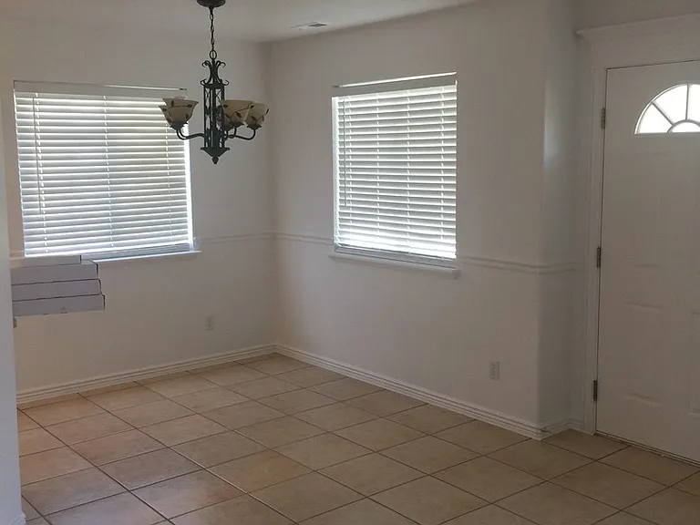 1465 S Red Maple Ct — Photo 3